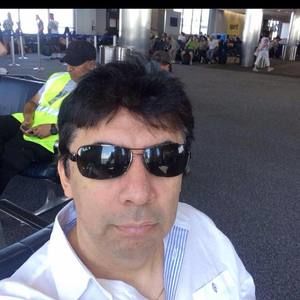 Meet your Posher, Eduardo